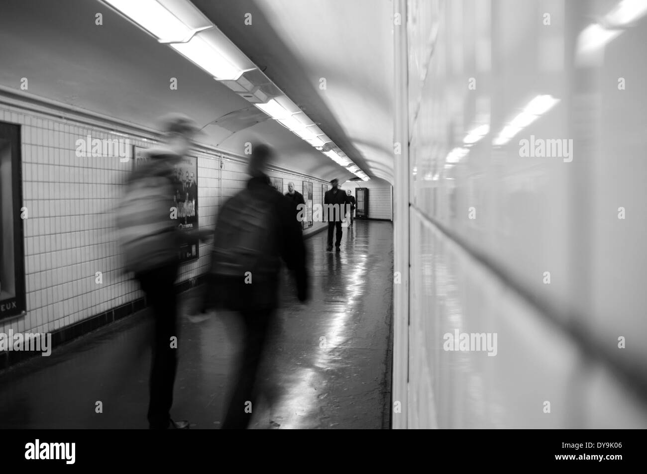 Metro people paris Black and White Stock Photos & Images - Alamy