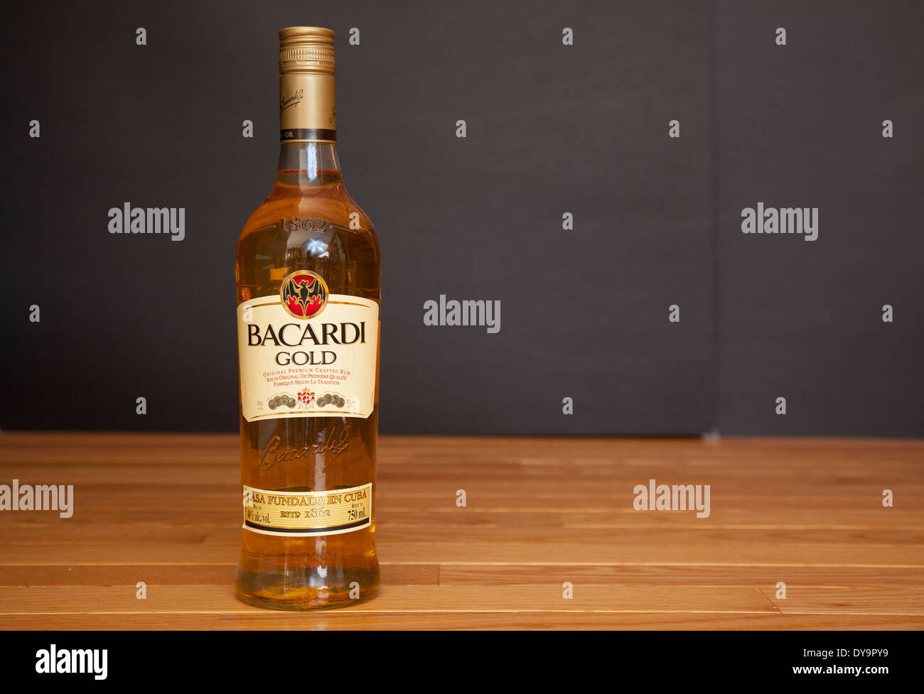 bacardi gold rum Stock Photo Alamy