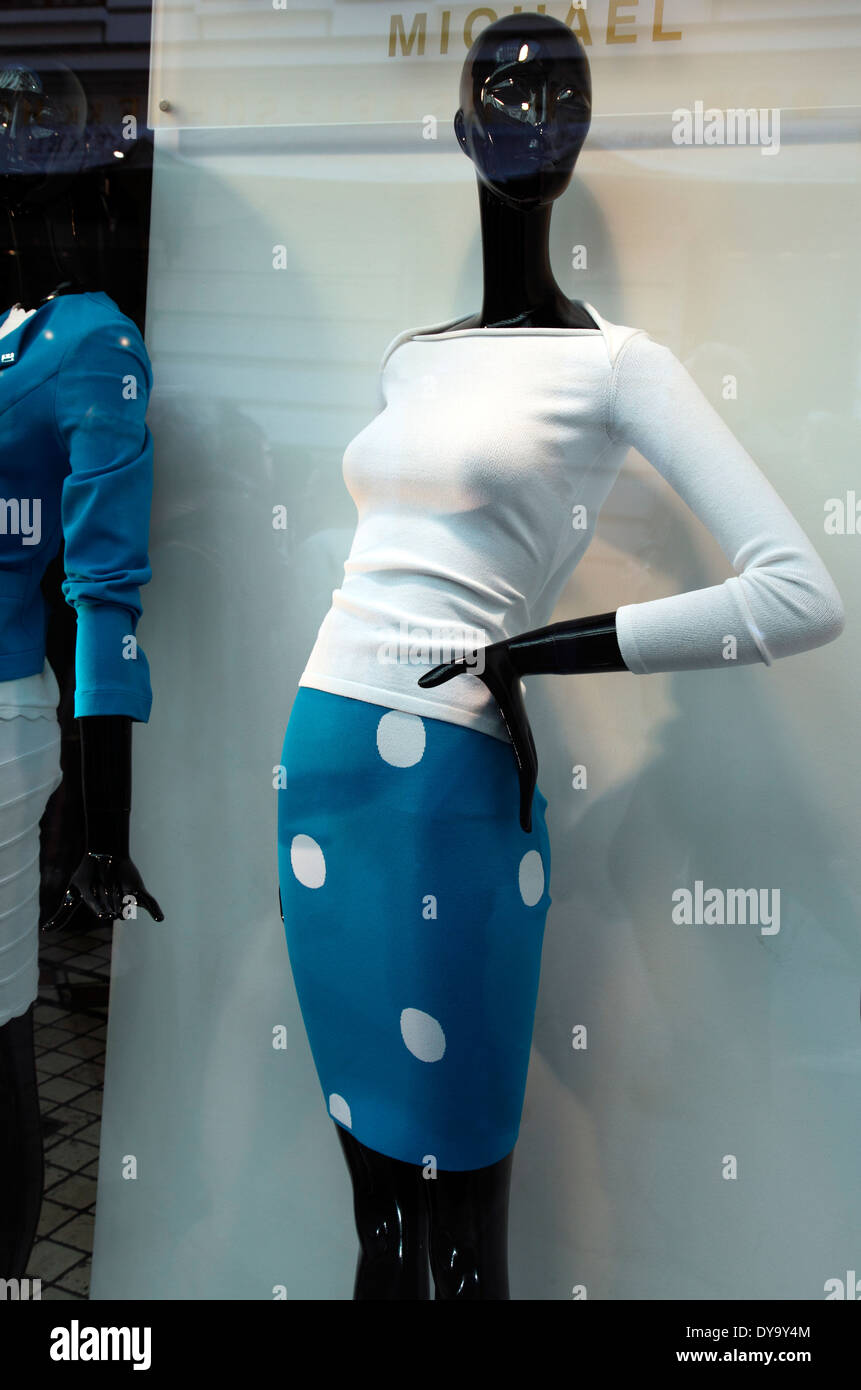 Polka dot fashion in a Kohlmarkt shop window in Vienna Stock Photo