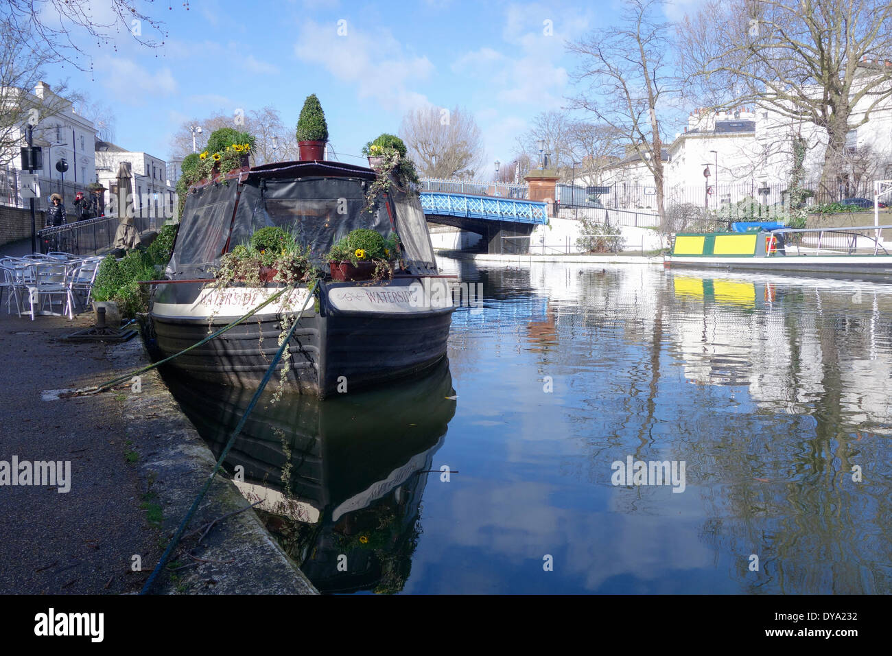 England, London, Little Venice. The Waterside cafe canal boat on the Paddington arm of the Grand Union canal. Stock Photo