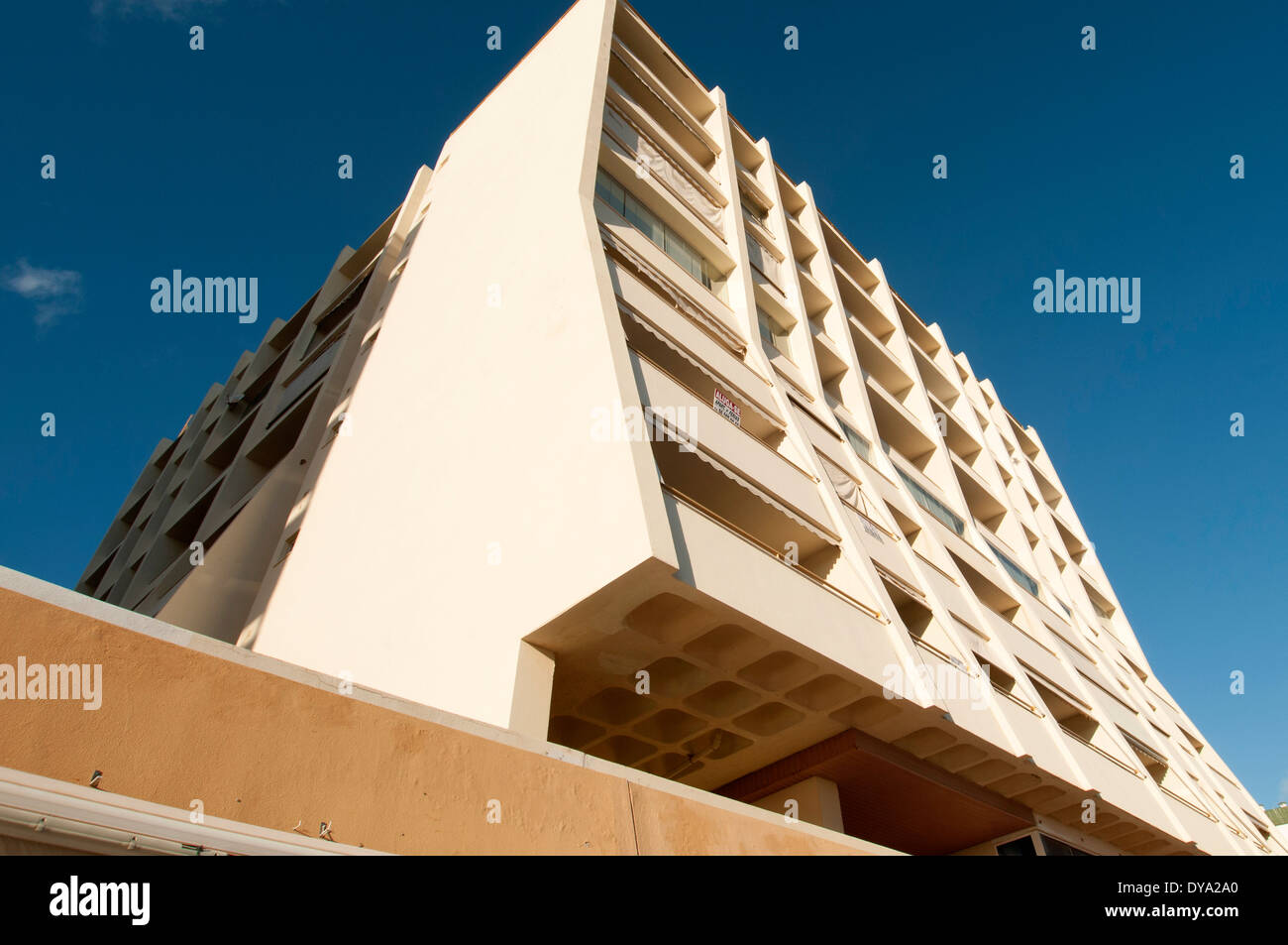 High Rise Apartment Block High Resolution Stock Photography and Images