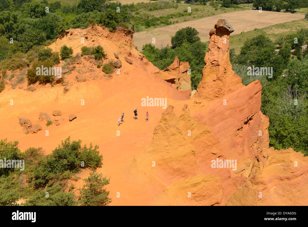Europe, Roussillon, Vaucluse, Provence, France, ochre, rock, red, village, nature Stock Photo