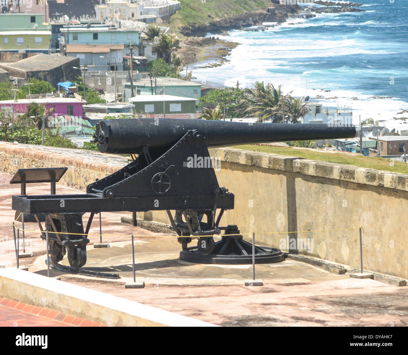 San Juan, Puerto Rico, US. 28th Mar, 2005. A 15cm (6'') OrdÃ³Ã±ez cannon on the north battery wall of the 18th Century Spanish fort, Castillo de San CristÃ³bal (San CristÃ³bal Castle), it saw action during the Spanish-American War. Part of the San Juan National Historic Site and a United Nations World Heritage Site in El Viejo San Juan (Old San Juan), it was the the largest fortification built by the Spanish in the New World when it was finished in 1783, covering 27 acres. © Arnold Drapkin/ZUMAPRESS.com/Alamy Live News Stock Photo