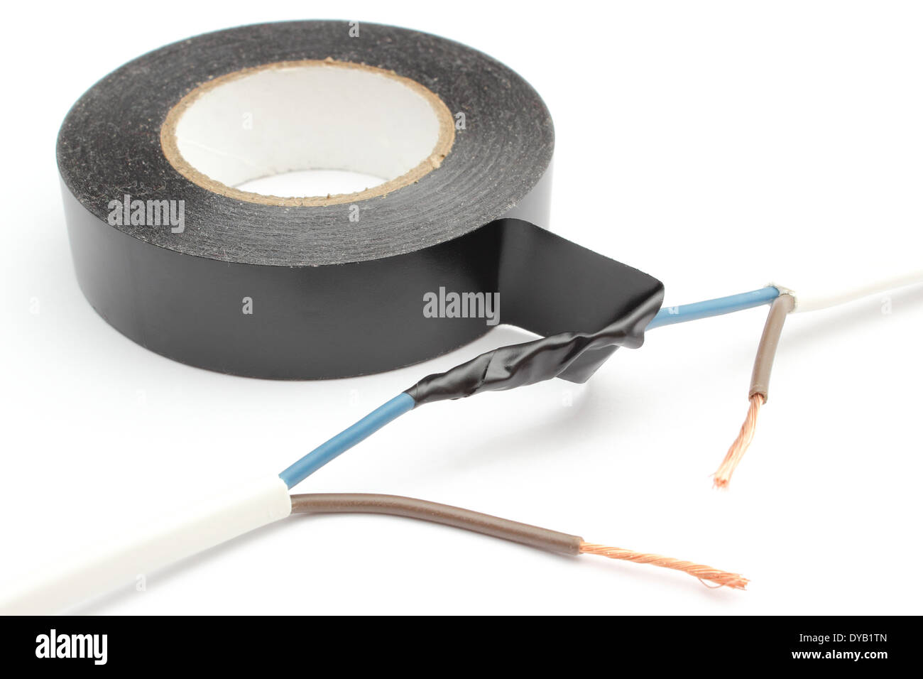 Connecting electrical cable, repair of electrical cable using