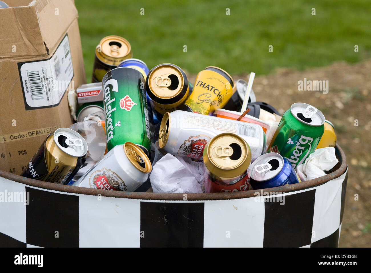 Temporarily storing waste hires stock photography and images Alamy