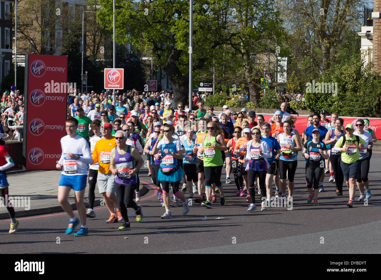 London marathon 2014 hi-res stock photography and images - Alamy