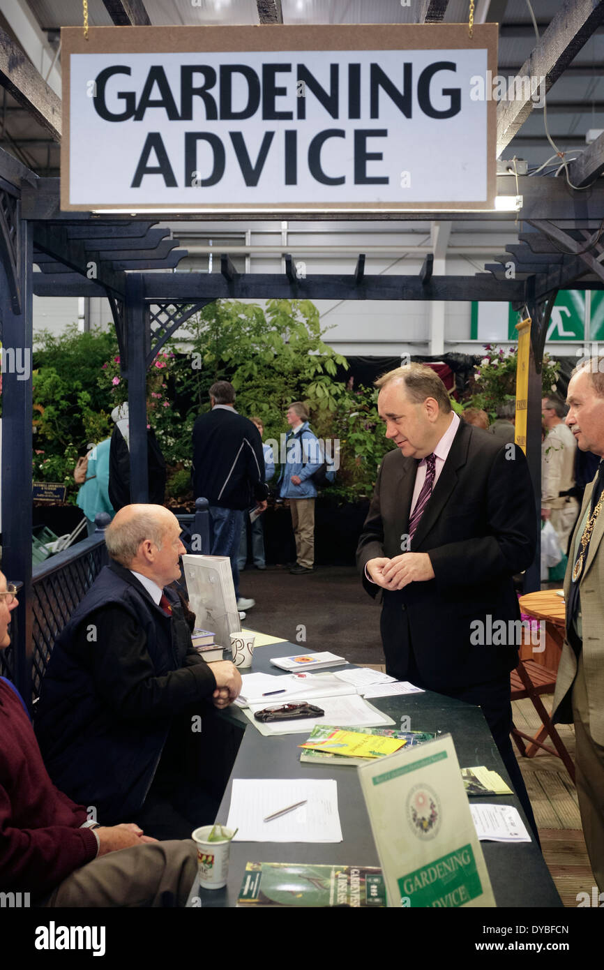 First Minister Alex Salmond seeks advice at the Gardening Scotland Show at Ingliston, near Edinburgh Stock Photo