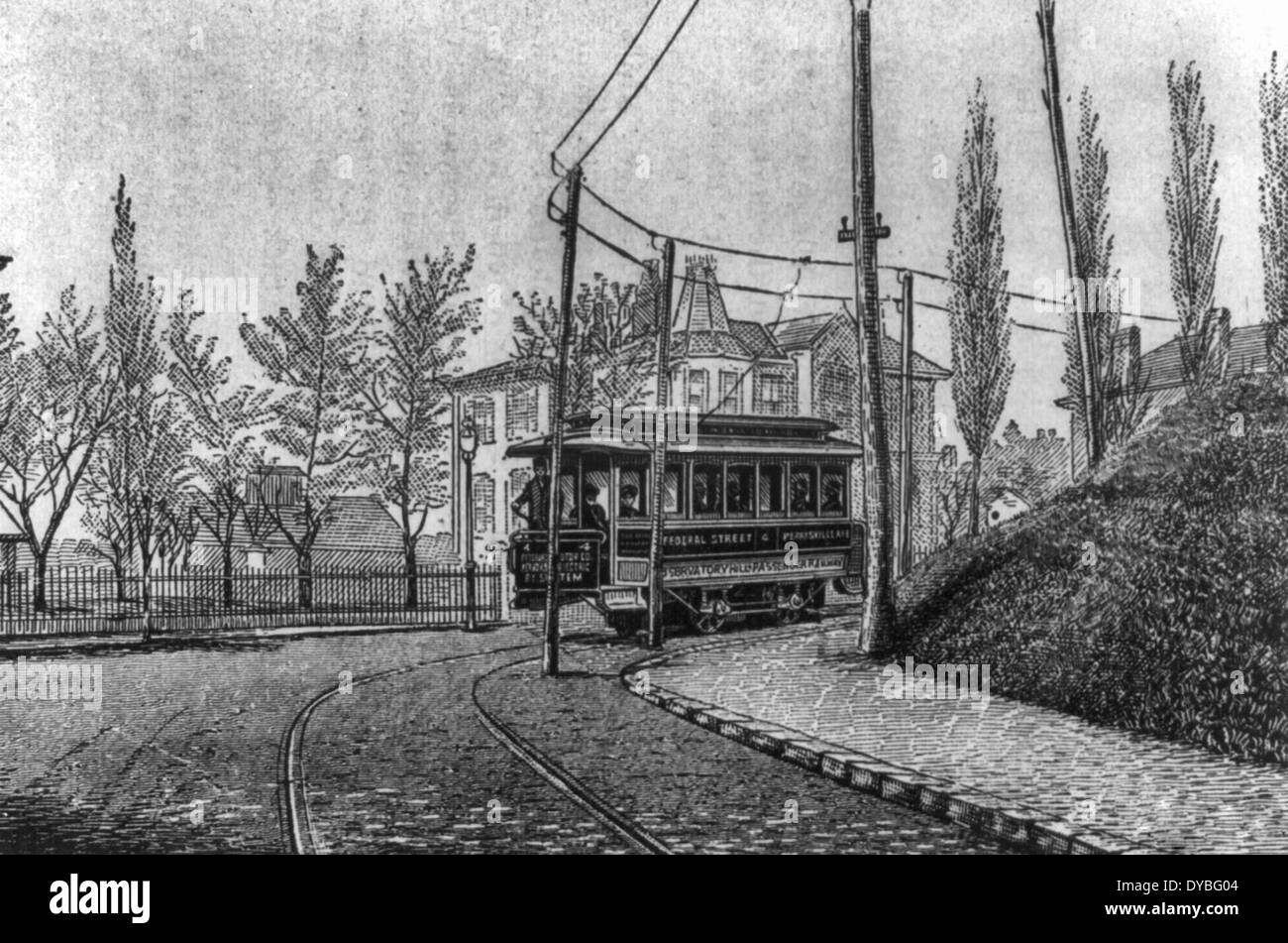 Elevated Train Black And White Stock Photos & Images - Alamy