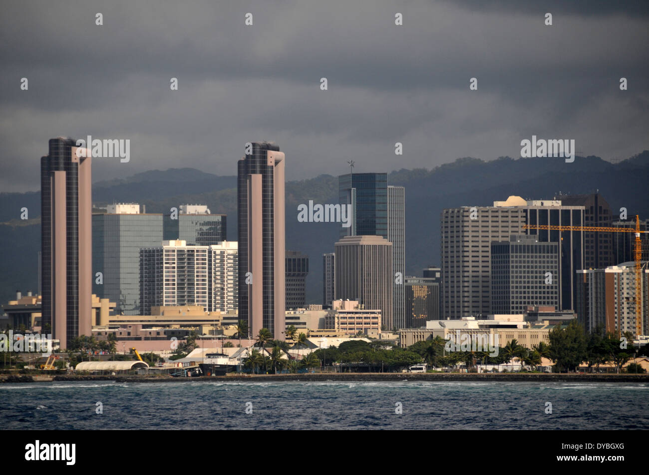 Downtown honolulu skyline hi-res stock photography and images - Alamy