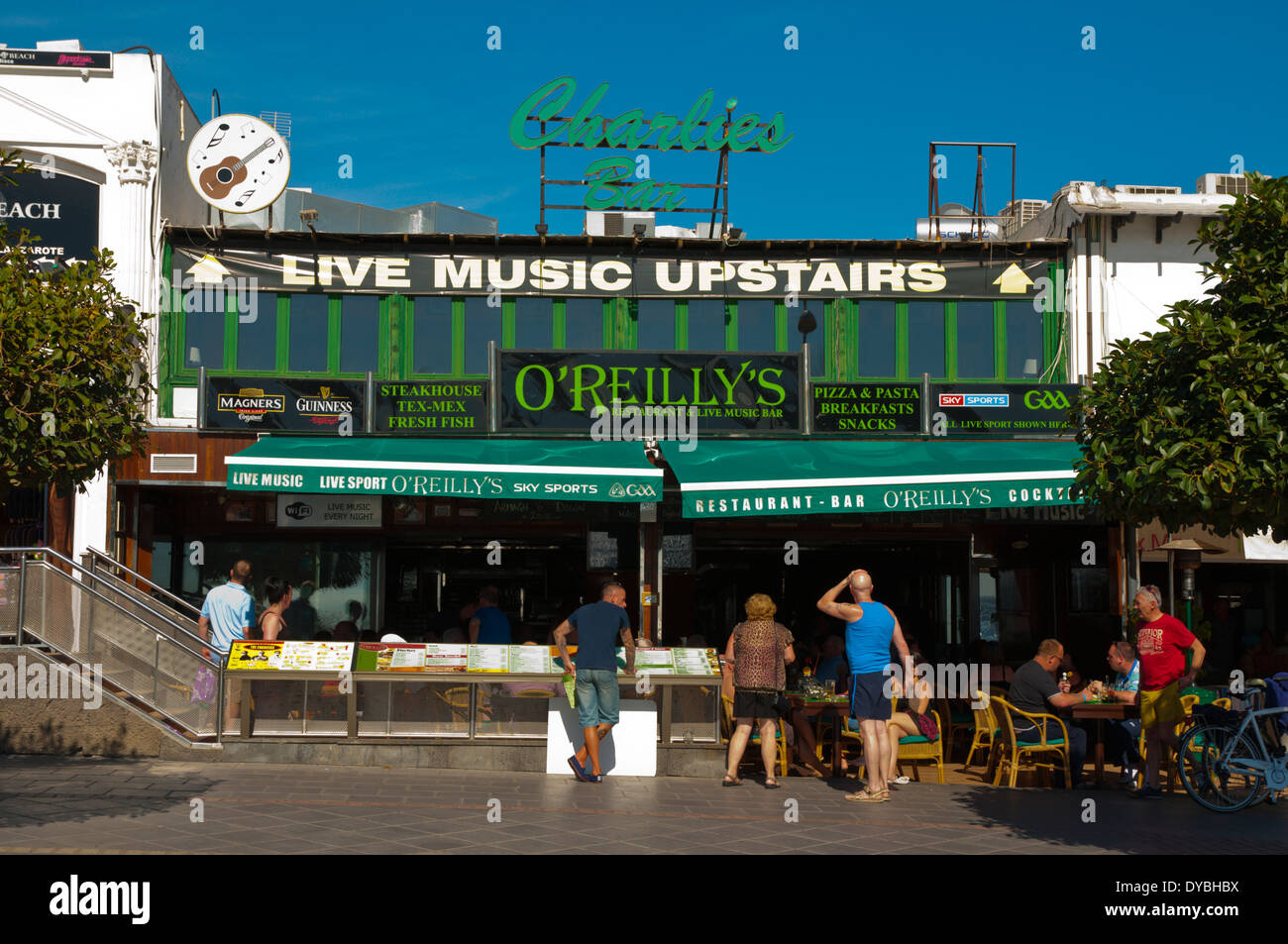 O Reilly S Irish Pub Avenida De Las Playas Main Street Puerto Del Carmen Lanzarote Canary Islands Spain Europe Stock Photo Alamy