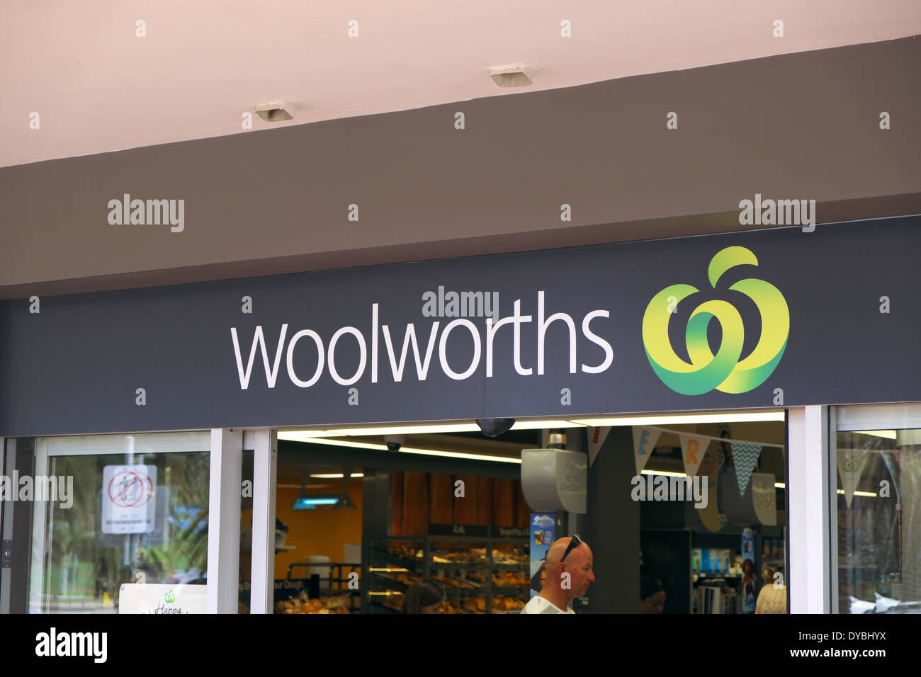 branch of australian woolworths , Avalon,sydney Stock Photo Alamy