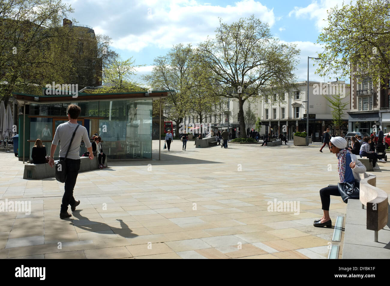 kings road in the royal borough of kensington and chelsea london sw3 uk 2014 Stock Photo