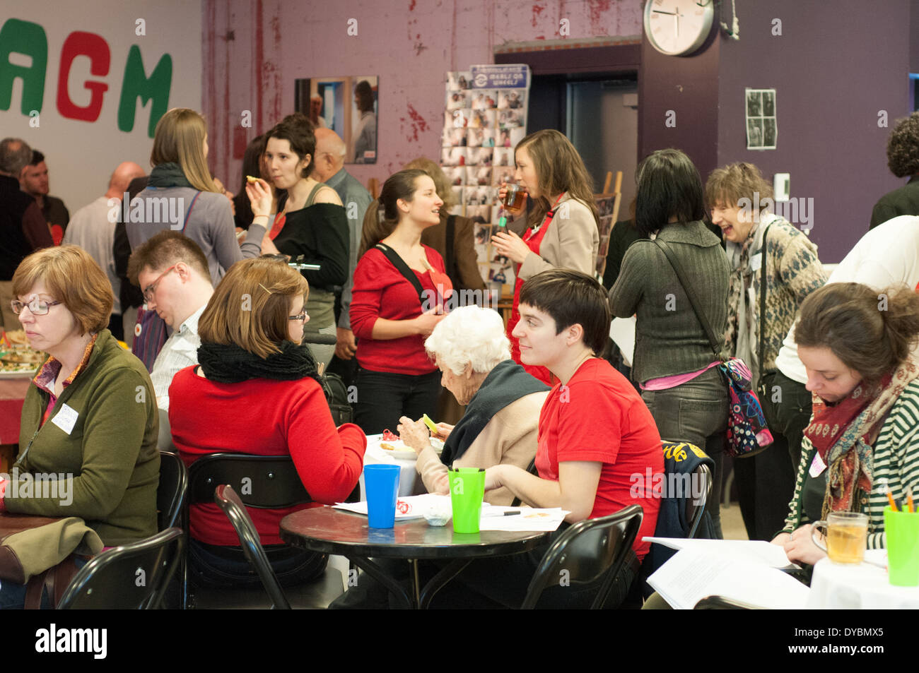 Community meeting at Meals on Wheels , a Montreal NGO Stock Photo