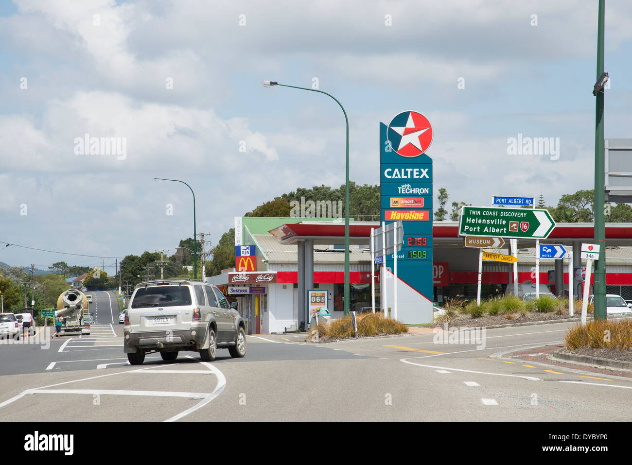Wellsford town centre on Highway 1 north of Auckland New Zealand Service station Stock Photo