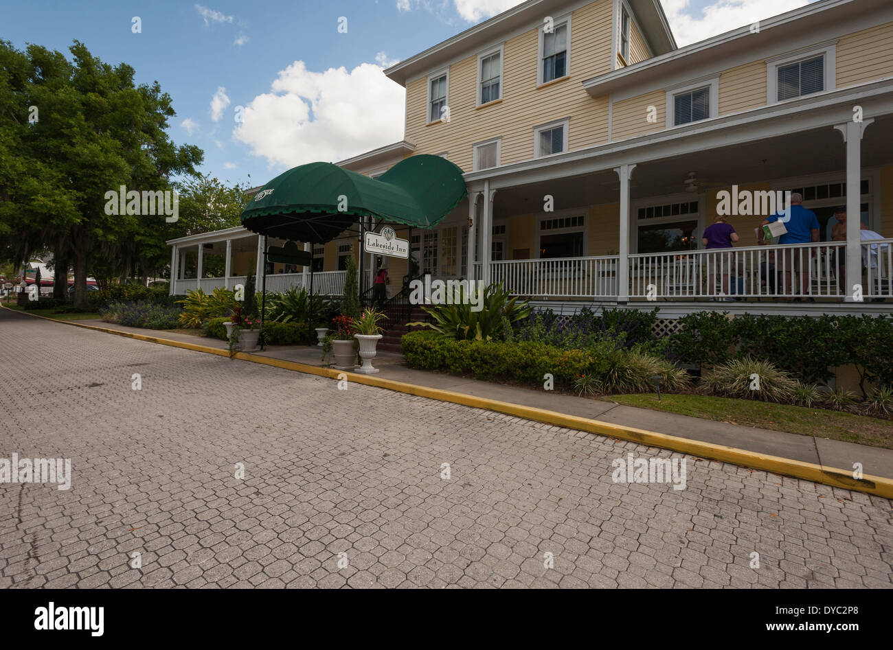 Florida's most historic hotel built in 1883 the Lakeside Inn located in the little historic scenic Town of Mount Dora, Florida Stock Photo