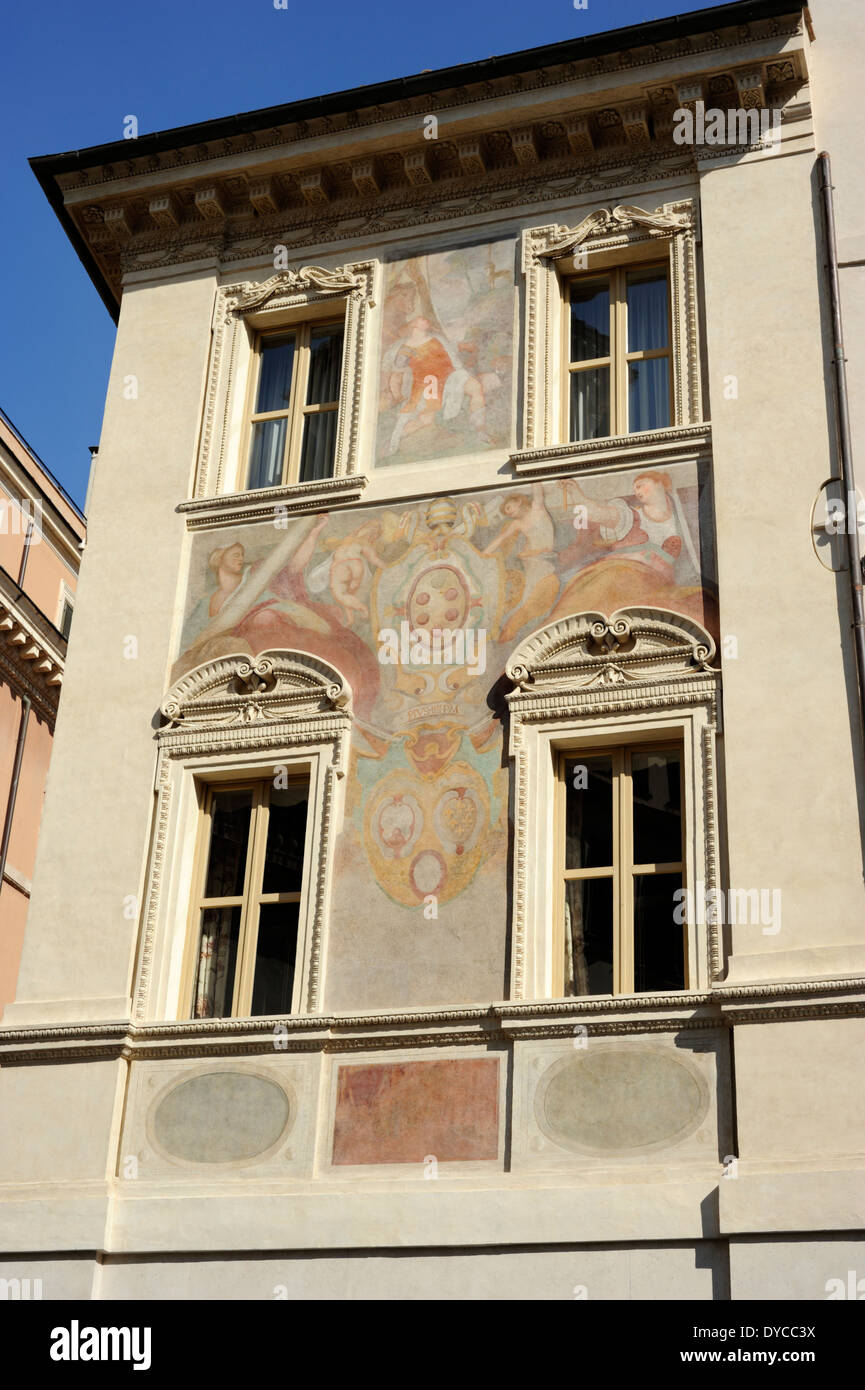 italy, rome, piazza di sant'eustachio, palazzetto tizio da spoleto (16th century), frescos by federico zuccari Stock Photo