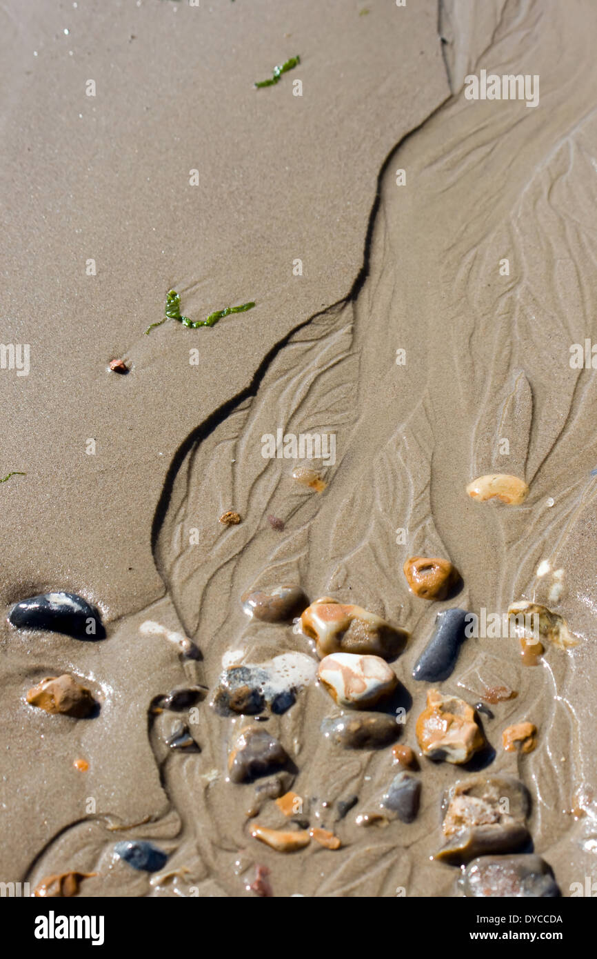 Outgoing tidal tide hi-res stock photography and images - Alamy