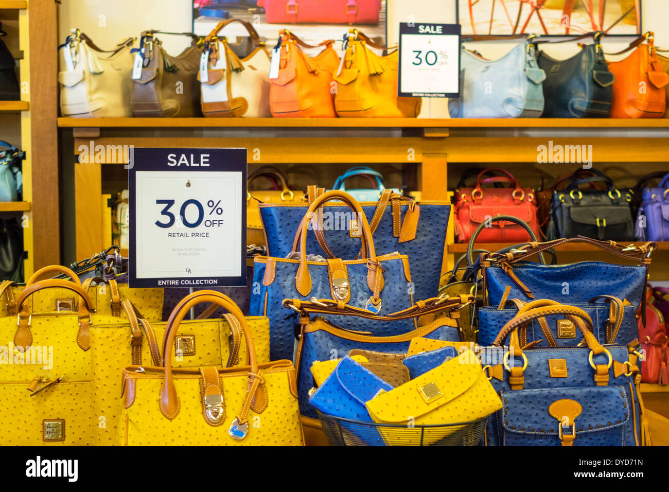 Vero Beach Florida,Vero Beach Outlets,Dooney & and Bourke,women's,handbag  handbags purse purses pocketbook pocketbooks,purses,sign,logo,30% discount  o Stock Photo - Alamy
