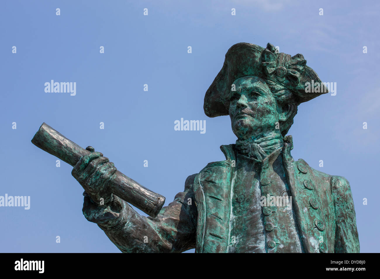 Statue of Captain George Vancouver RN in front of King's Lynn Custom ...