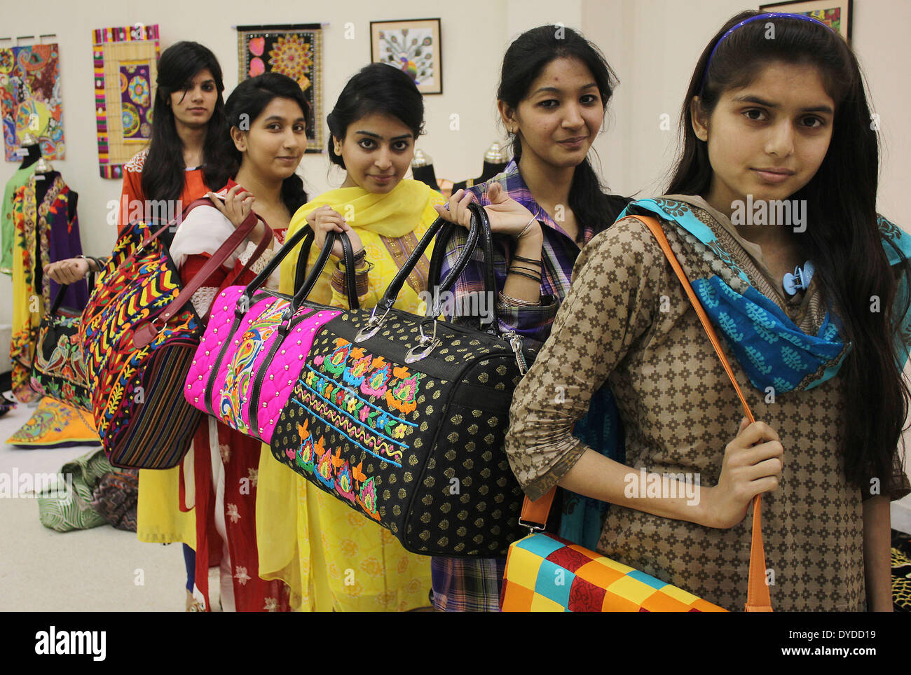 lahore college for women university cyndicate meeting