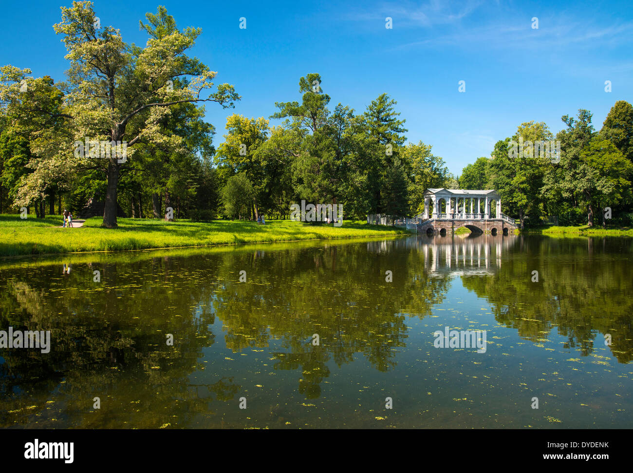 Marble Bridge reflected in the Great Pond at Catherine Park,. Stock Photo