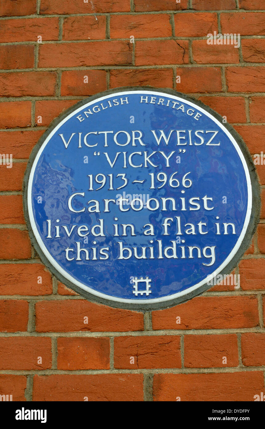 Victor Weisz English Heritage blue memorial plaque at 35 Welbeck Street. Stock Photo