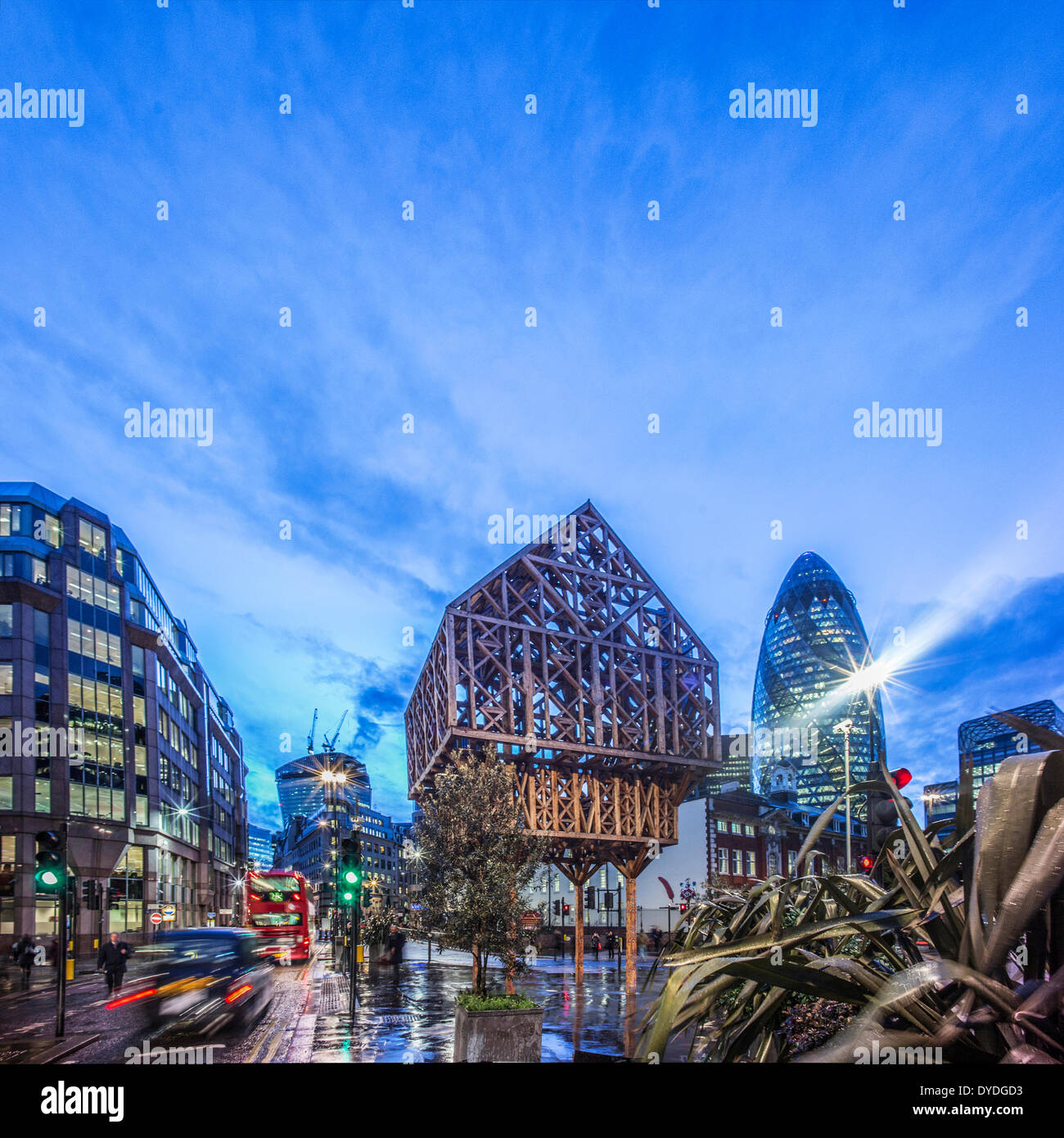 The location of the historic Aldgate where Chaucer lived from 13741386