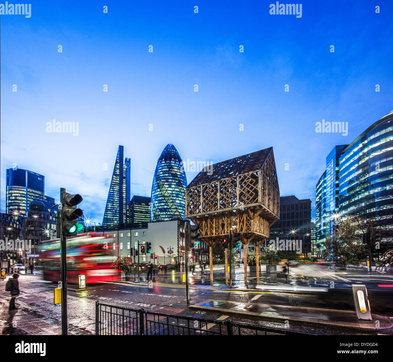 The location of the historic Aldgate where Chaucer lived from 1374-1386. Stock Photo