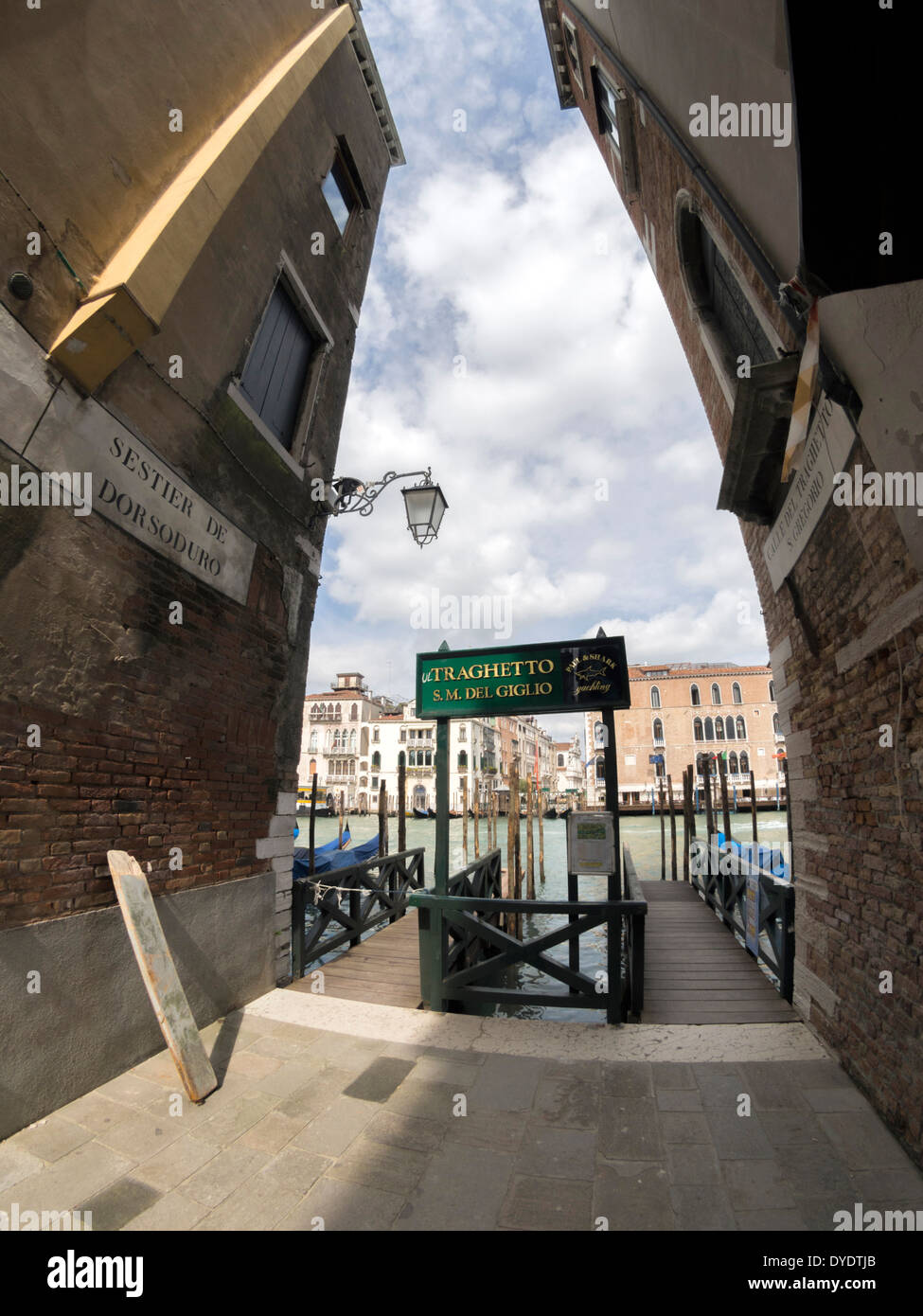 Venezia Gondola Traghetto Hi res Stock Photography And Images Alamy venezia-gondola-traghetto-hi-res-stock-photography-and-images-alamy
