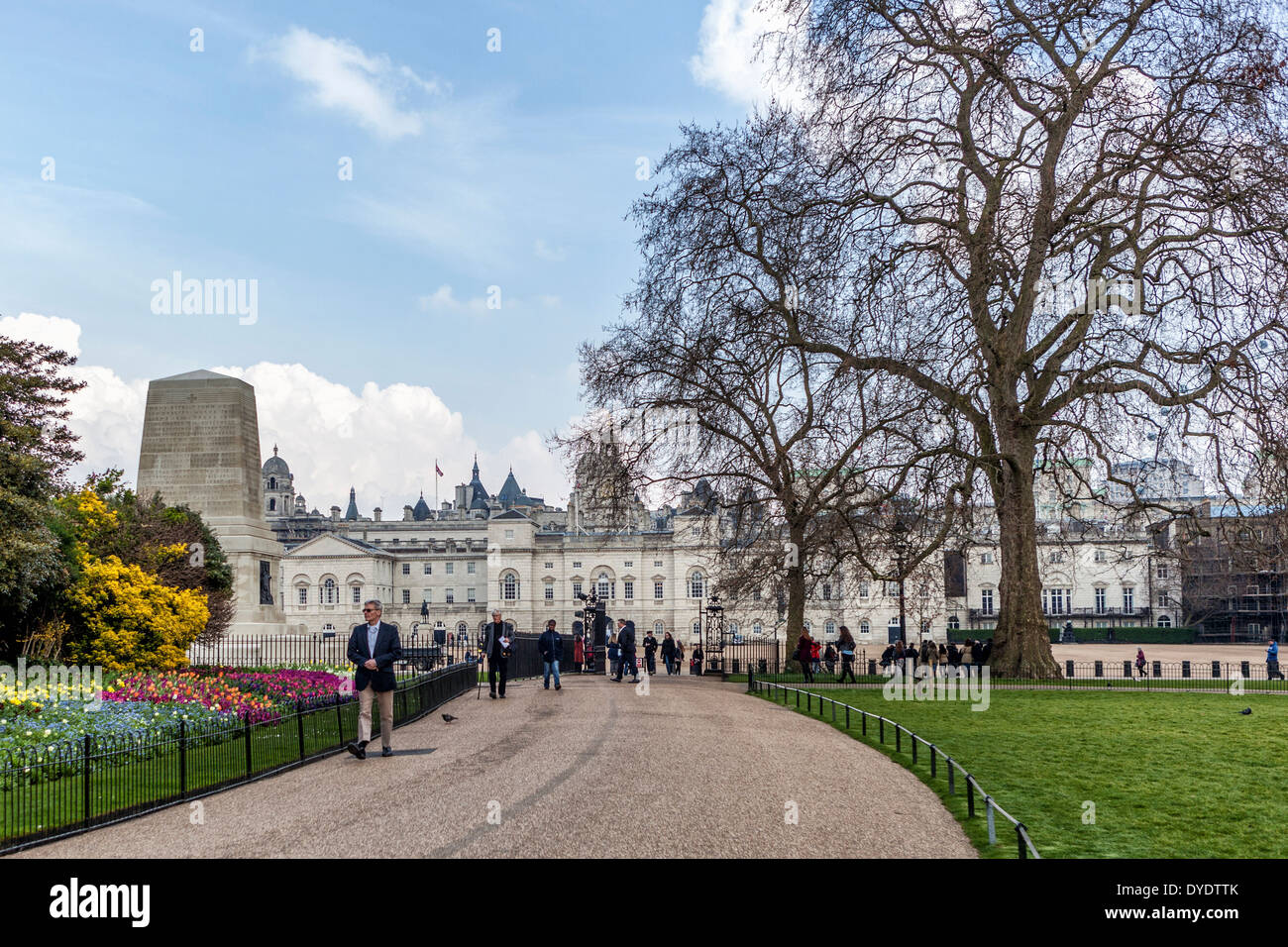 St. James's park, Guards Division Memorial and Horse Guards Parade,  Horse Guards Road, London, UK Stock Photo