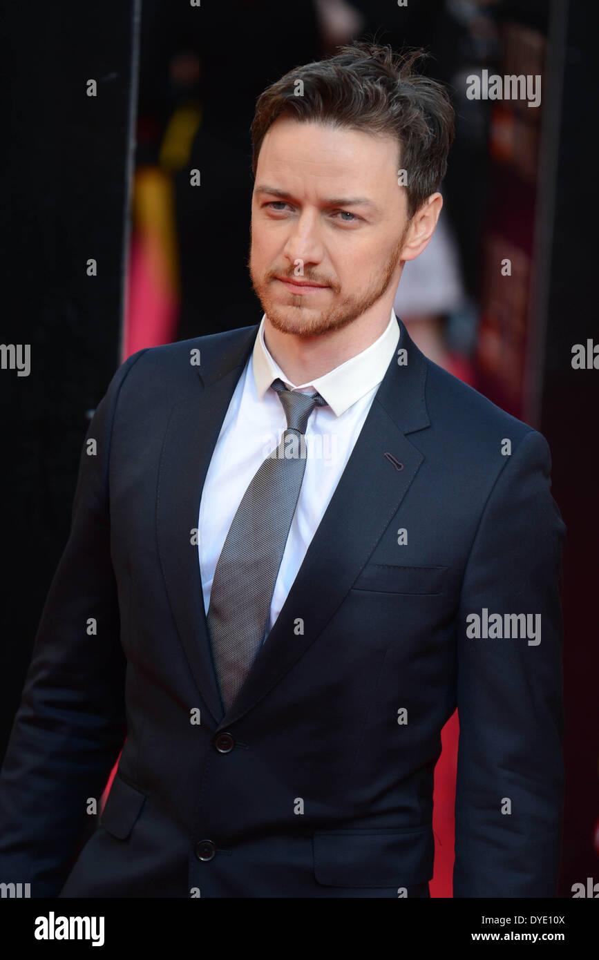 LONDON, ENGLAND - APRIL 13: James McAvoy attends the Laurence Olivier Awards at The Royal Opera House on April 13, 2014 in London, England. (Photo by See Li) Stock Photo