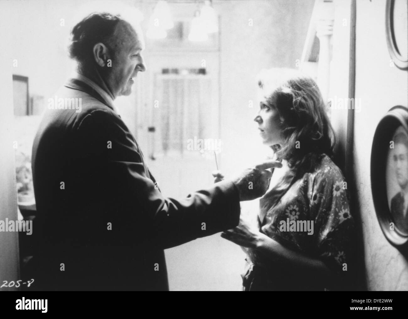 Gene Hackman and Frances McDormand, on-set of the Film, 'Mississippi Burning', 1988 Stock Photo