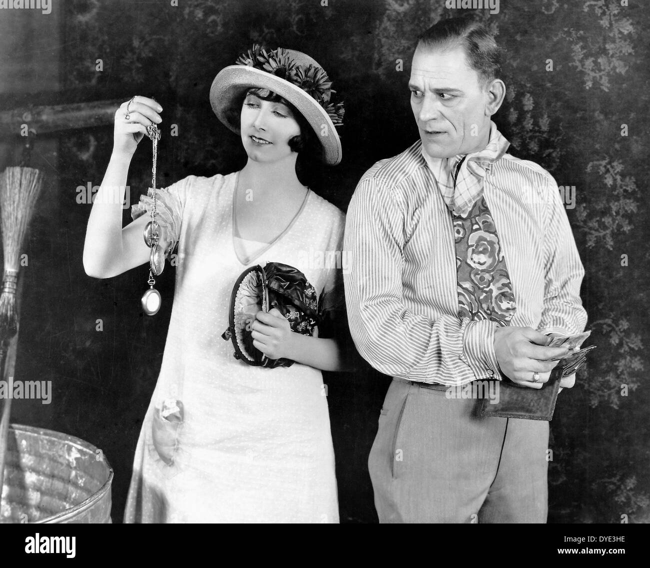 Mae Busch, Lon Chaney, on-set of the Film, 'The Unholy Three', 1925 Stock Photo