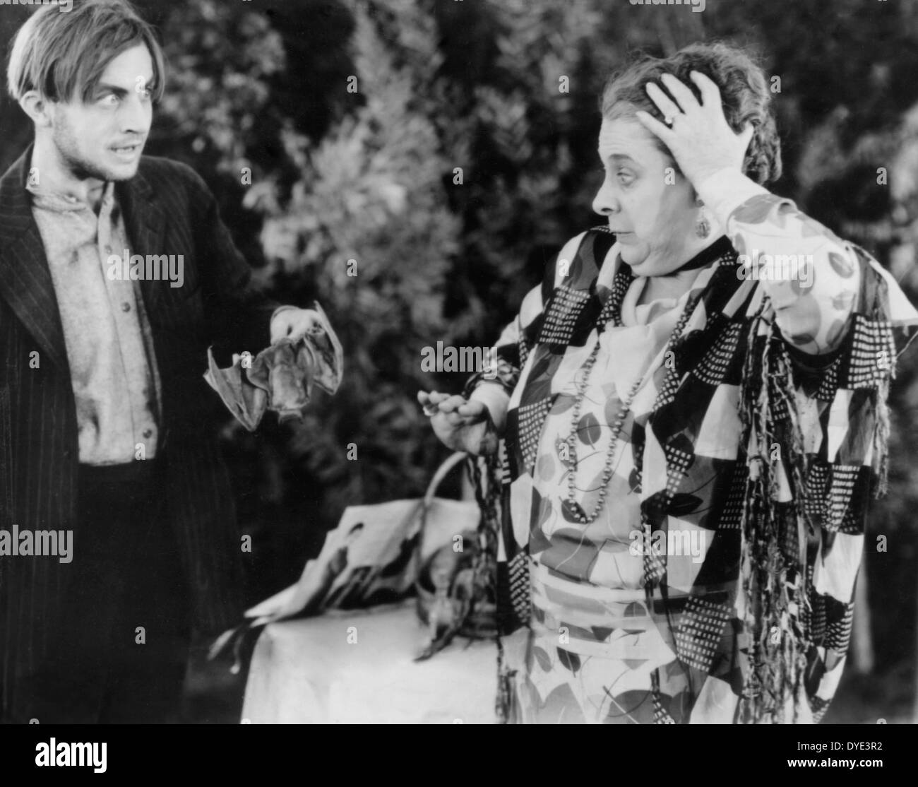 Dwight Frye, Maude Eburne, on-set of the Film, "The Vampire Bat", 1933 Stock Photo - Alamy