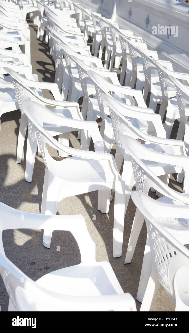 white plastic chairs outdoor Stock Photo Alamy