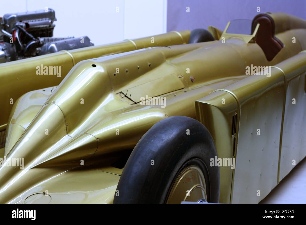 Golden Arrow 1929. Driven by Major Henry Segrave in an attempt to break the World Land Speed Stock Photo