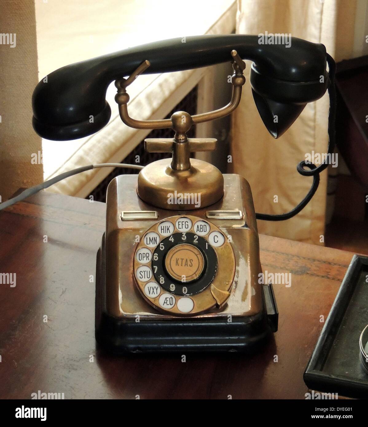 1920's Rotary Dial Phone A.D Stock Photo Alamy