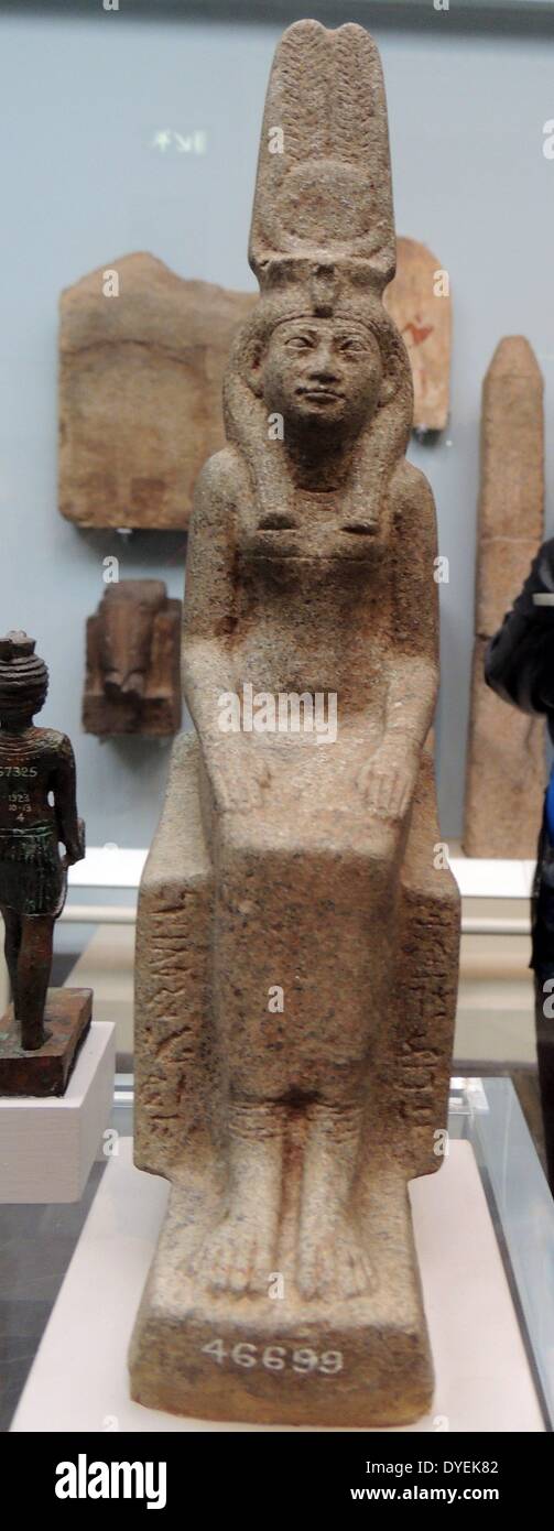 Statuette of Amenidris I 650 B.C. Amenidris, daughter of King Kashta, was the first female to be appointed to the office of 'God's Wife of Amun' Stock Photo