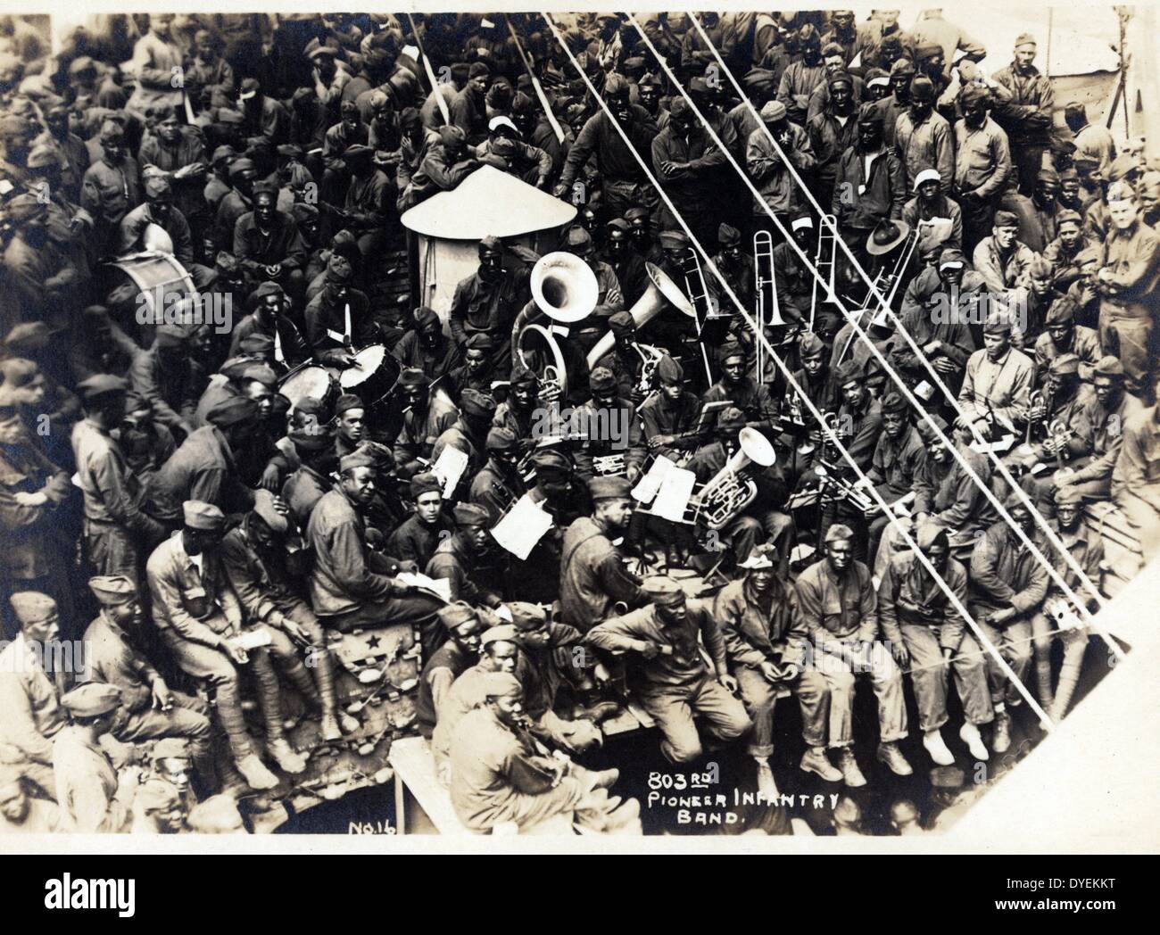 African American band members on the U.S.S. Philippine, during voyage to  the United States from Brest, France, 1919 Stock Photo - Alamy