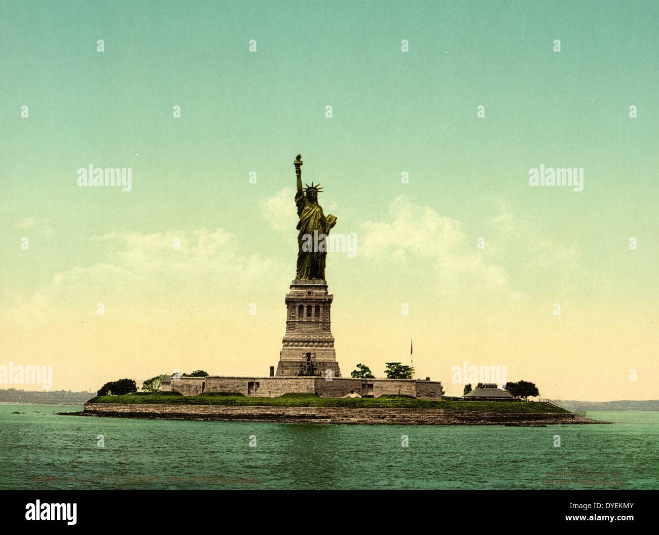 Immigrants statue of liberty hires stock photography and images Alamy