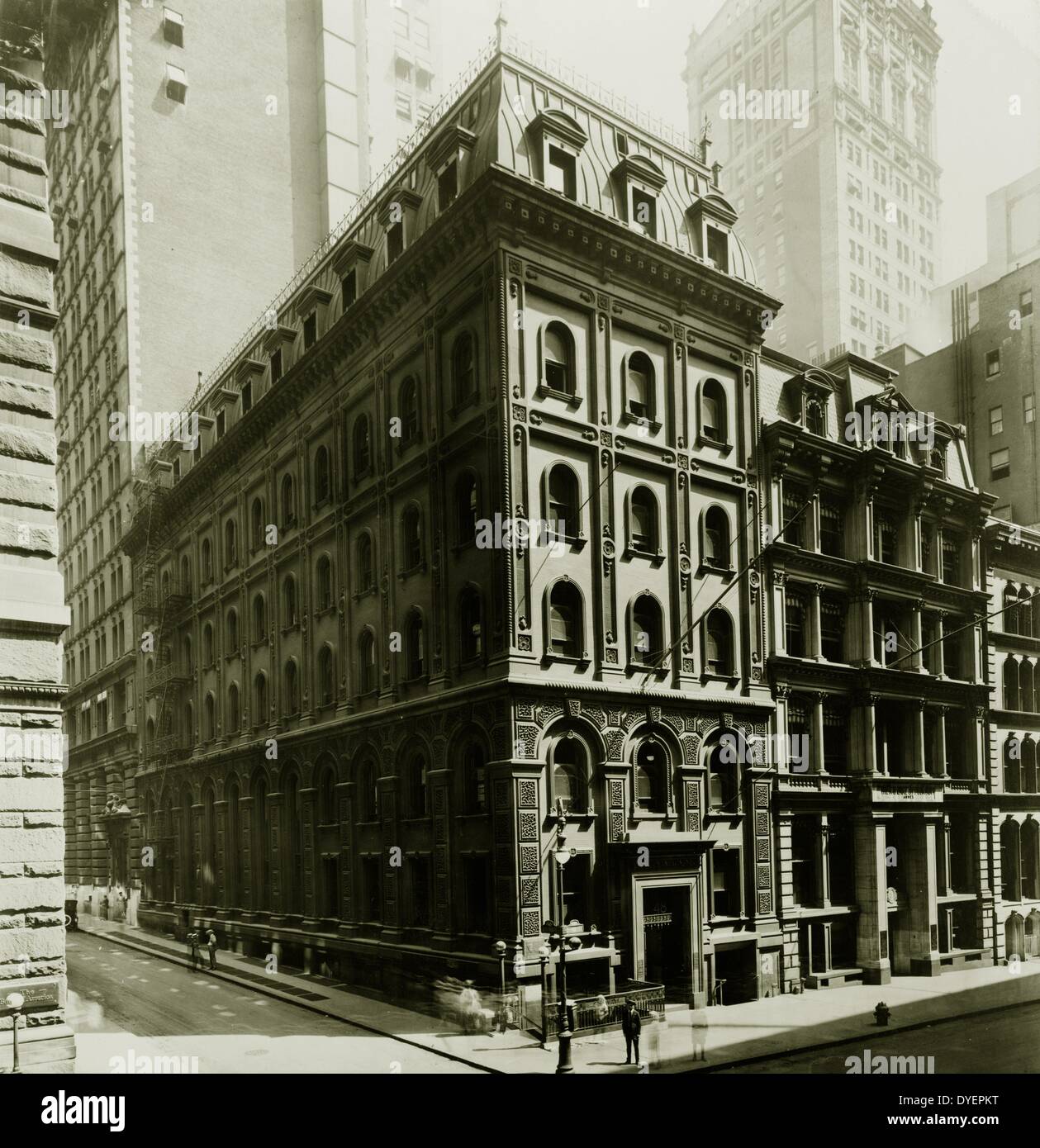 Bank of New York Bldg. 48 Wall St. cor. William St. 1922. Stock Photo