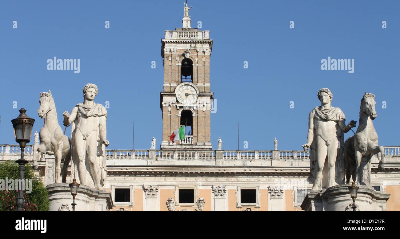 Architectural and sculptural detail from the entrance/courtyard to the Capitolini museums, in Rome, Italy. The museums themselves are contained within 3 palazzi as per designs by Michelangelo Buonarroti in 1536, they were then built over a 400 year period. Stock Photo