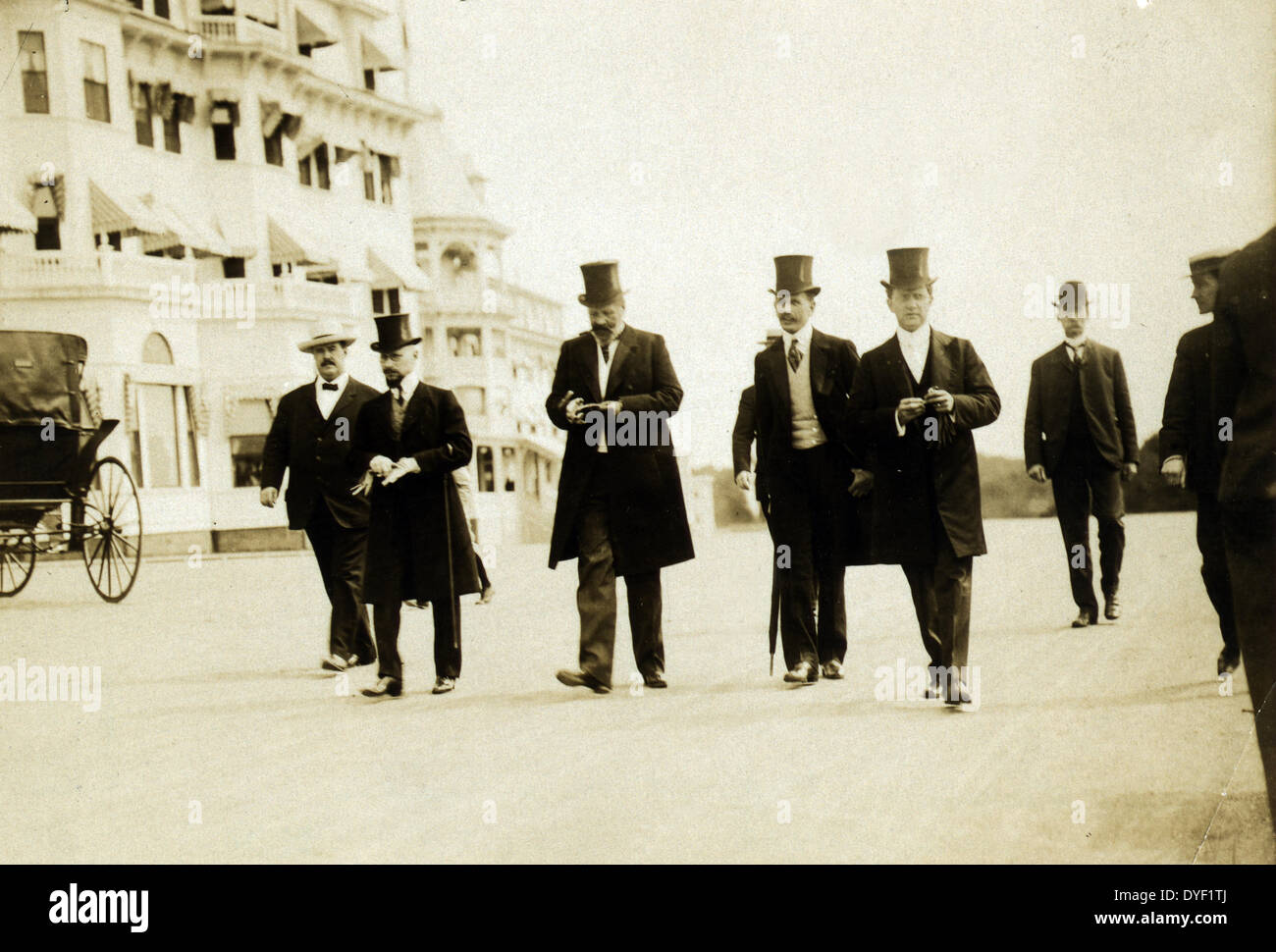 Russian statesman and diplomat, Serge Witte and his staff out for a Sunday morning walk 1905. Photo shows U.S. Secret Service agent William Flynn at far left in light-coloured hat. Stock Photo
