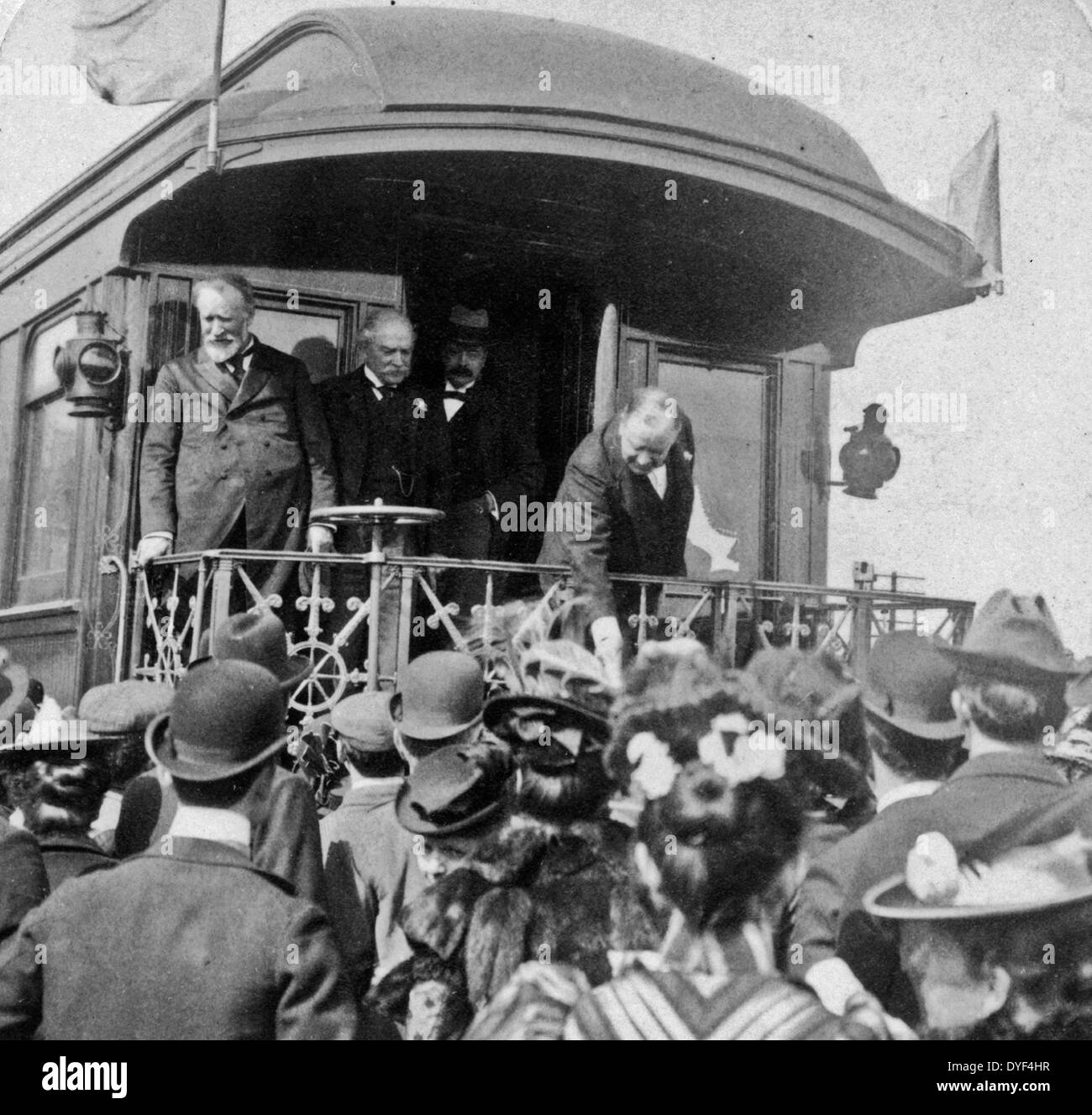 President William McKinley 1900. Shaking hands from the rear  platform. Stock Photo