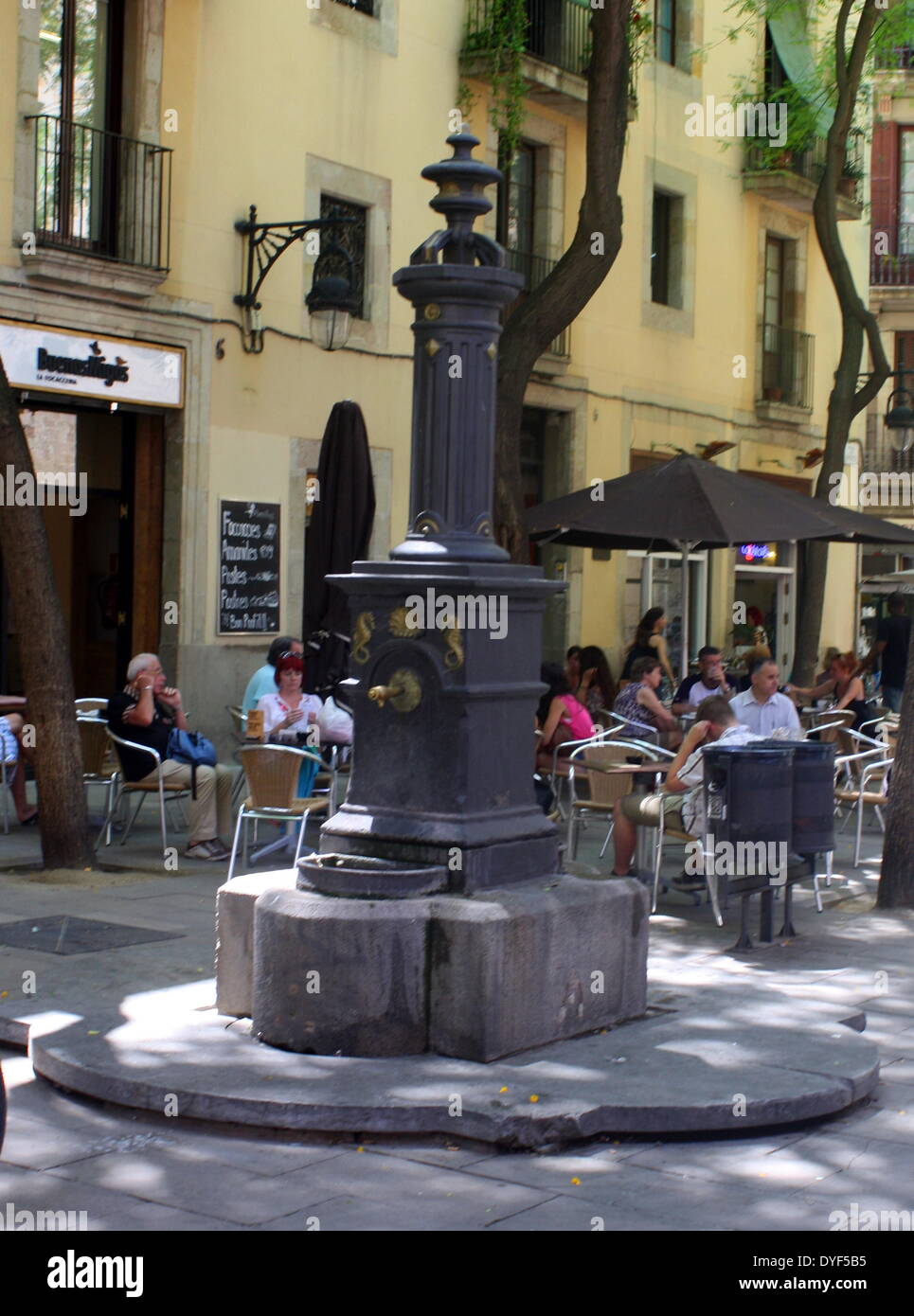 Public water tap. Barcelona, Spain Stock Photo - Alamy