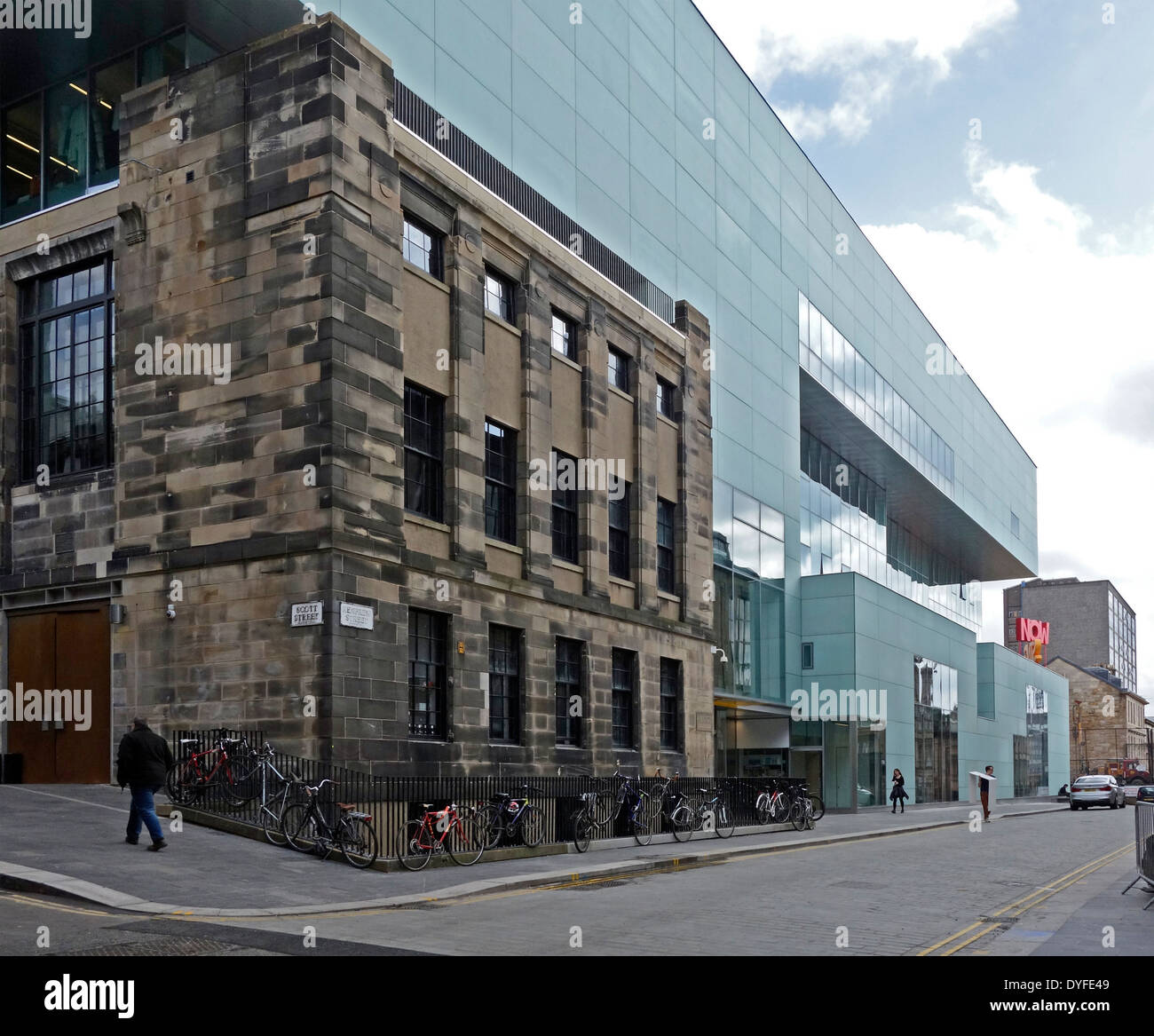 The Glasgow School of Art in Glasgow Scotland showing the new Reid building  from west end. Stock Photo
