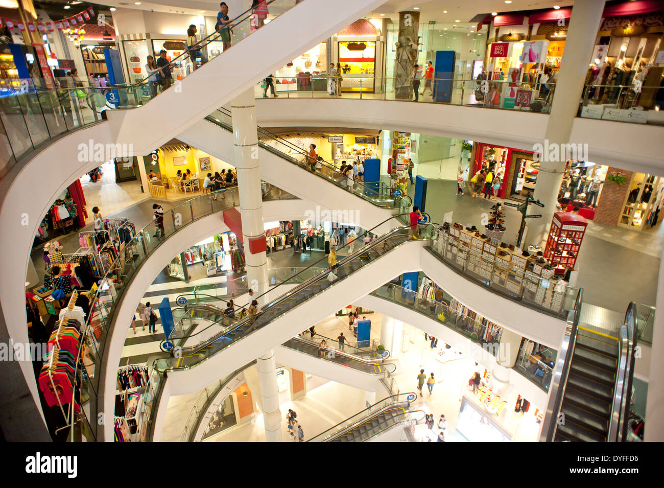 Bangkok, Thailand - Shopping mall Siam Paragon interior Stock Photo - Alamy