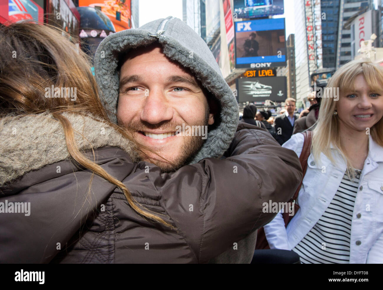 New York, NY, USA . 16th Apr, 2014. Nick Vujicic who was born with no arms and no legs is a New