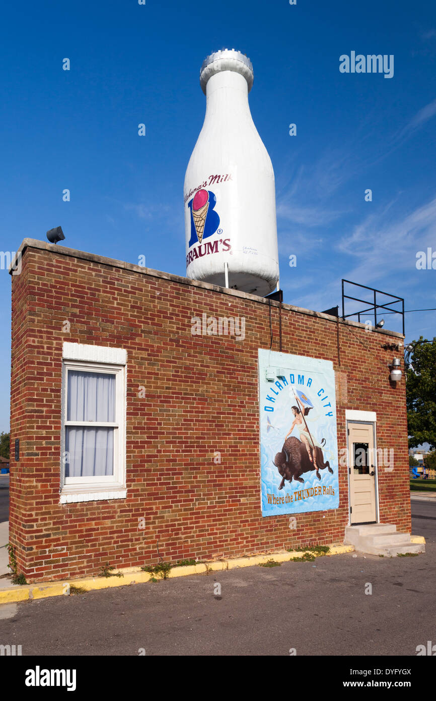 USA, Oklahoma, Oklahoma City, Route 66 Milk Bottle Building Stock Photo