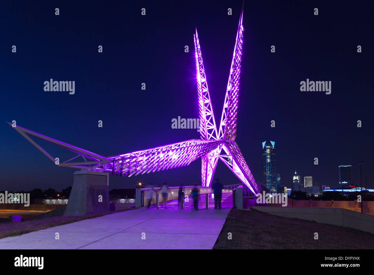 USA, Oklahoma, Oklahoma City, Skydance Footbridge over highway I40